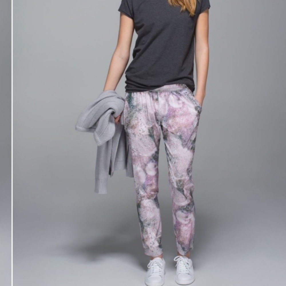 Lululemon Jogger - Namasker Pant II